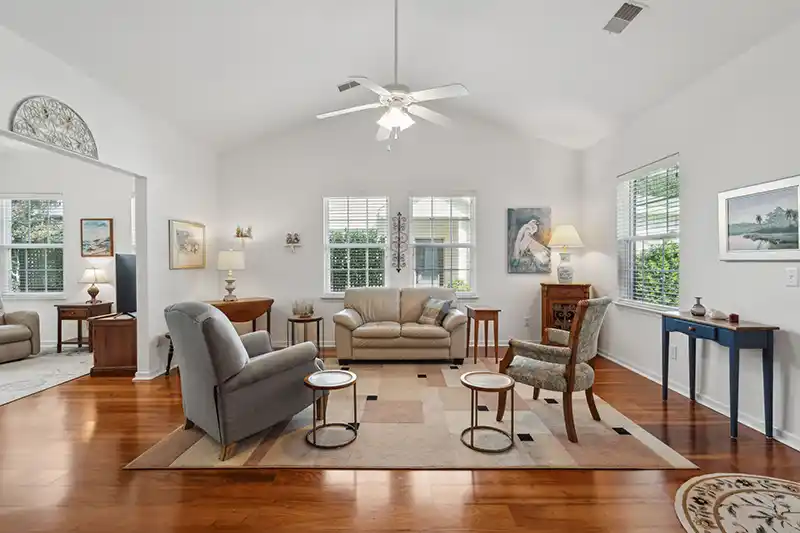 1119 St Pauls Parrish Ln